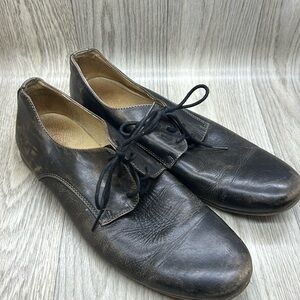 BED|STU Distressed Leather Oxford Shoes